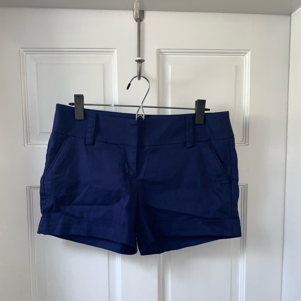PRICED TO SELL - Express Shorts